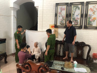 Gác kỳ nghỉ, cấp căn cước lưu động cho công dân