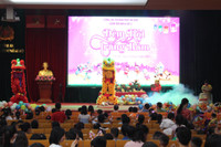 Sôi động 'Đêm hội trăng rằm' Cụm thi đua số 2 Công an Hà Nội