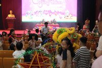 Sôi động 'Đêm hội trăng rằm' Cụm thi đua số 2 Công an Hà Nội