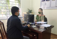 Hình ảnh người chiến sỹ áo xanh ở 'tâm dịch' Phú Đô