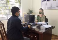 Hình ảnh người chiến sỹ áo xanh ở 'tâm dịch' Phú Đô