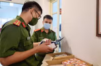 [Ảnh] Toàn cảnh vụ đánh bạc nghìn tỷ, thu nhiều 