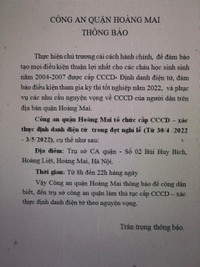  Công an Hà Nội miệt mài cấp định danh điện tử cho công dân trong dịp nghỉ lễ