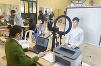 Đồng loạt triển khai cấp căn cước công dân tại điểm tiêm vaccine Covid-19 cho học sinh