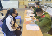 Đồng loạt triển khai cấp căn cước công dân tại điểm tiêm vaccine Covid-19 cho học sinh