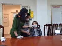 Toàn cảnh vụ người phụ nữ đốt xe máy, cháy nhà khiến 1 cô gái tử vong 