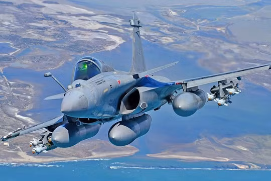 Tiêm kích Rafale của Pháp bắn hạ UAV xâm nhập không phận Latvia
