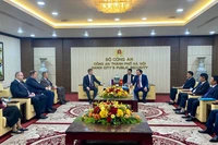 Công an Hà Nội trao đổi kinh nghiệm phòng chống tội phạm công nghệ cao với Đoàn chuyên gia Tổng cục Nội vụ Mát-xcơ-va