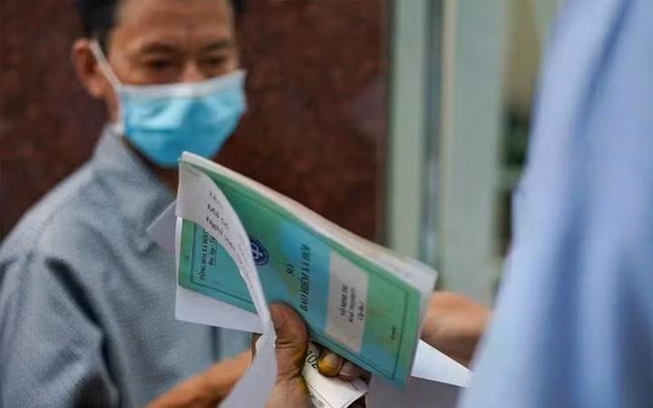 Cử tri kiến nghị trợ cấp hàng tháng cho người mắc ung thư, suy thận
