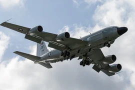 Trinh sát cơ điện tử cực mạnh của Mỹ đã bắt đầu xuất hiện gần Iran