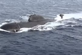 Anh phát hiện 'ba tàu ngầm Nga thực hiện chiến dịch bí mật'