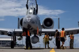 'Cường kích sát thủ' A-10 tiếp tục đổ về Trung Đông, dấu hiệu Mỹ chuẩn bị cho kịch bản xấu