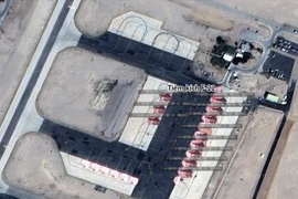 Phi đội tiêm kích tàng hình F-22 Mỹ lộ diện trên ảnh vệ tinh Trung Quốc