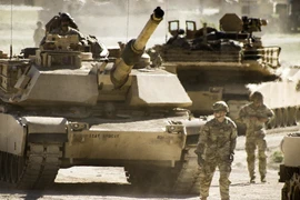 Xe tăng chiến đấu chủ lực M1A2 Abrams của Mỹ thử lửa trong tập trận NATO cường độ cao tại Đức