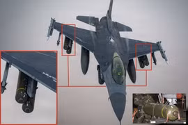 Tiêm kích F-16 Mỹ mang bom chùm phong tỏa chiến trường Iran