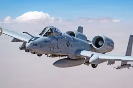 Cường kích A-10 Thunderbolt II được trang bị đầu tiếp nhiên liệu mới, trực chiến tại Trung Đông
