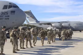 Mỹ triển khai Bộ chỉ huy Sư đoàn dù 82 tới Trung Đông, sẵn sàng phương án tác chiến mặt đất