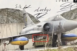 Tiêm kích Mirage Ukraine lắp tên lửa hơn 2 triệu USD, mở rộng khả năng kiểm soát bầu trời
