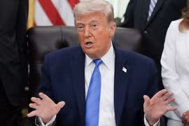 Ông Trump: 'Iran đảm bảo không thu phí' với tàu thuyền qua eo biển Hormuz