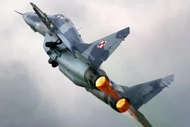 Ba Lan điều tiêm kích MiG-29 giám sát trinh sát cơ Nga