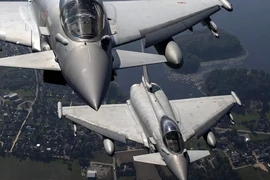 Chiến đấu cơ Eurofighter Typhoon của Đức bảo vệ không phận Bắc Cực trong nhiệm vụ NATO
