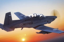 Hệ thống nhắm mục tiêu MX-15Di kết hợp camera quang-hồng ngoại cho phép phi công quan sát mục tiêu ở tầm xa và tấn công chính xác ngay cả trong điều kiện thời tiết xấu.