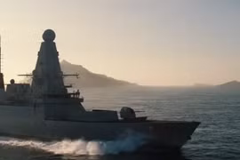 Khu trục hạm HMS Dragon của Anh lên đường tới Trung Đông cho sứ mệnh bảo vệ eo biển Hormuz