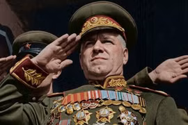 Nguyên soái Georgy Zhukov - vị chỉ huy quân sự xuất sắc bậc nhất của Liên Xô