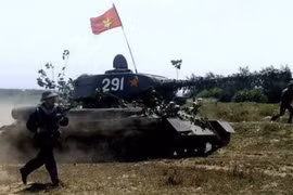 Xe tăng hạng trung T-34-85 - Biểu tượng thiết giáp và vai trò trong quân đội Việt Nam