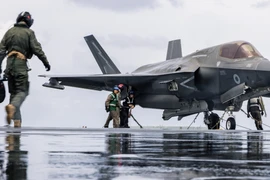 Vì sao Thụy Sĩ xem xét rút lại số lượng đặt mua tiêm kích tàng hình F-35 từ Mỹ?