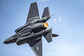 Iran tuyên bố nhắm bắn chiến đấu cơ F-35 của Mỹ, thách thức năng lực tàng hình