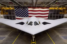 Mỹ chi 6,1 tỷ USD tăng tốc chương trình máy bay ném bom tàng hình B-21 Raider