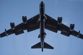 B-52 Mỹ tràn vào không phận Iran, chiến dịch Epic Fury chuyển sang giai đoạn mới