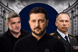 Cựu bộ trưởng quốc phòng Ukraine nói bị mất chức vì 'đụng lợi ích'