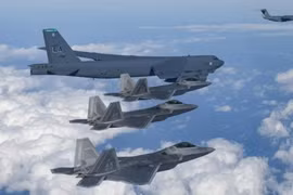 Oanh tạc cơ chiến lược B-52J sắp bay thử, Mỹ kéo dài tuổi thọ 'pháo đài bay' tới giữa thế kỷ 21