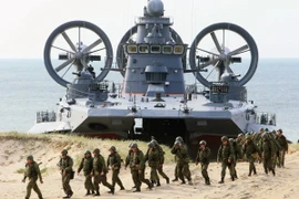 Tàu đổ bộ đệm khí lớp Zubr, 'quái thú mặt biển' lớn nhất thế giới của Liên Xô