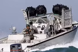 Iran tiếp tục rải thủy lôi ở eo biển Hormuz, nguy cơ đe dọa tuyến hàng hải trọng yếu