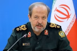 Iran đáp trả cứng rắn sau khi ông Trump hủy đòn tấn công 'lớn chưa từng thấy'