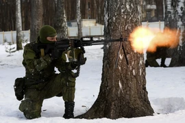 Súng máy PKP Pecheneg - hỏa lực 7,62 mmR trụ cột của bộ binh Nga hiện đại