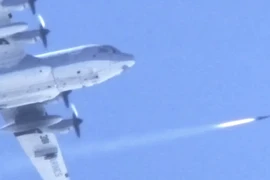 Máy bay KC-130J trong biên chế Thủy quân Lục chiến Mỹ mất khả năng bắn tên lửa Hellfire