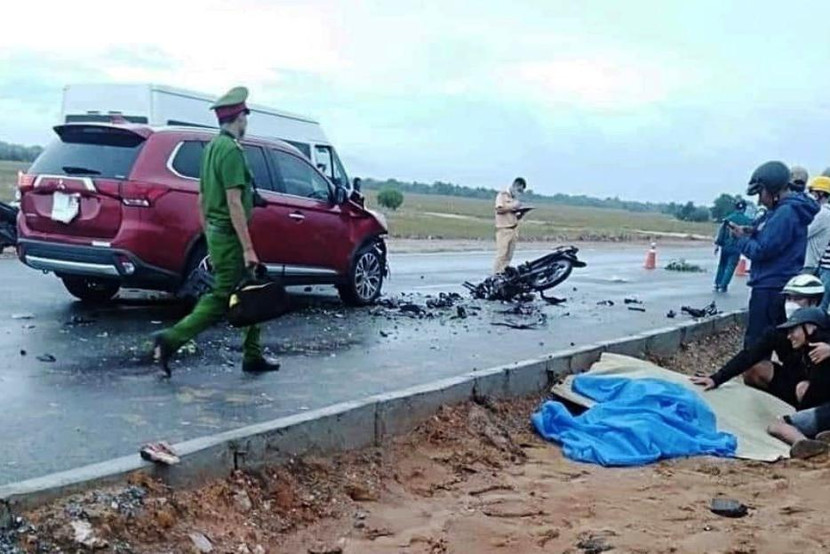 Hiện trường vụ tai nạn Hiện trường vụ tai nạn