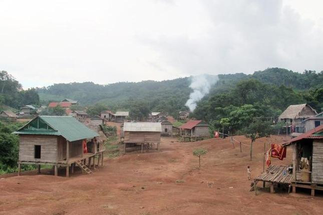 Xã biên giới nơi ông Hưng công tác. Ảnh: TPO Xã biên giới nơi ông Hưng công tác. Ảnh: TPO