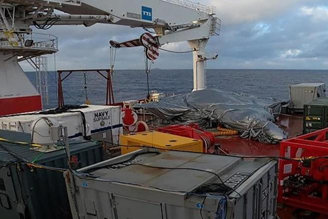 Hải quân Mỹ hoàn thành trục vớt xác tiêm kích tàng hình F-35C từ đáy Biển Đông vào hôm 2-3-2022 Hải quân Mỹ hoàn thành trục vớt xác tiêm kích tàng hình F-35C từ đáy Biển Đông vào hôm 2-3-2022