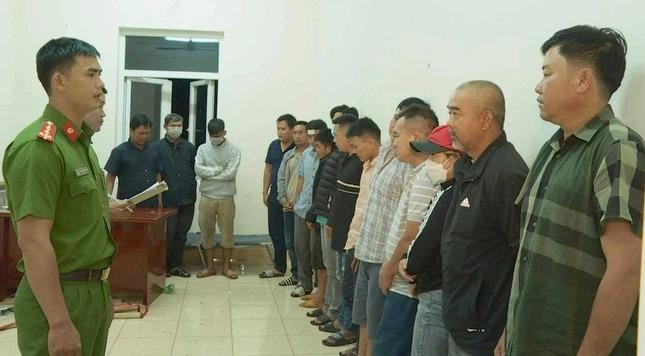 Công an TP Buôn Ma Thuột triệt phá đường dây ghi số đề trên 40 tỷ đồng. Ảnh: Zing
