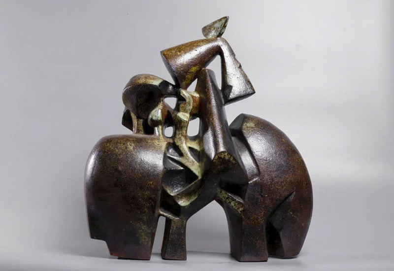 Tác phẩm “Vườn trong phố” (sành+ men) Tác phẩm “Vườn trong phố” (sành+ men)