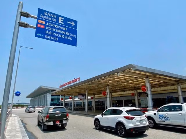 Bộ GTVT định hướng ưu tiên phát triển sân bay trung tâm, đầu mối lớn trong giai đoạn tới Bộ GTVT định hướng ưu tiên phát triển sân bay trung tâm, đầu mối lớn trong giai đoạn tới