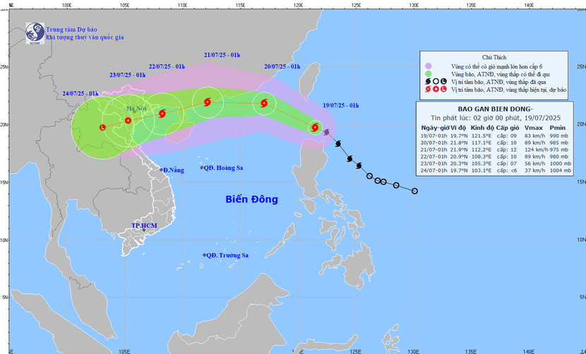 Bão Wipha sẽ đi vào Biển Đông trong ngày hôm nay 19/7 Bão Wipha sẽ đi vào Biển Đông trong ngày hôm nay 19/7