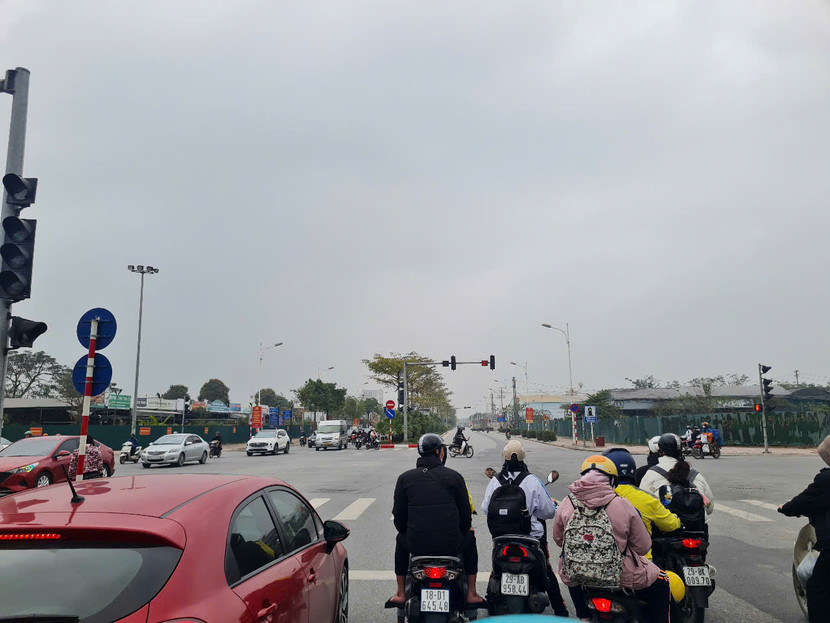 Đã khắc phục xong hơn 11.000 cụm đèn, biển báo giao thông bất cập Đã khắc phục xong hơn 11.000 cụm đèn, biển báo giao thông bất cập