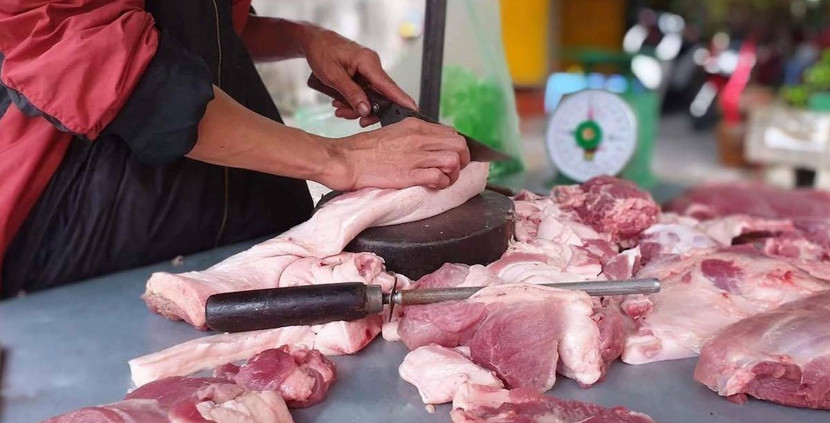 Giá thịt lợn đứng ở cao nhiều tháng nay Giá thịt lợn đứng ở cao nhiều tháng nay