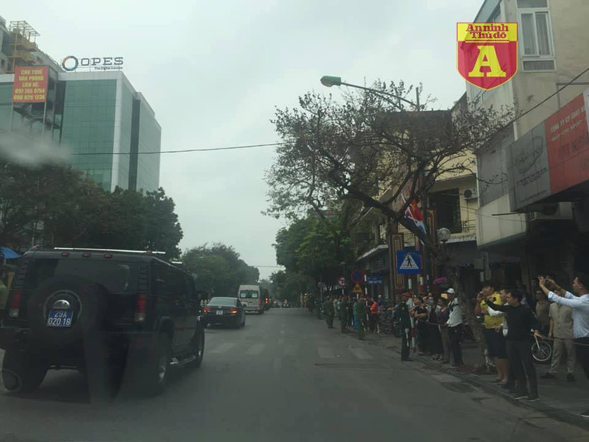 [Cập nhật] Chủ tịch Triều Tiên Kim Jong-un tạm biệt Việt Nam, lên siêu tàu bọc thép về nước ảnh 23